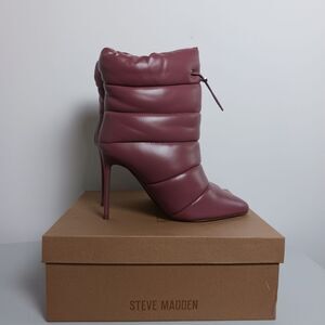 Steve Madden Cloak Boots Size 9 New with box Rose Pink